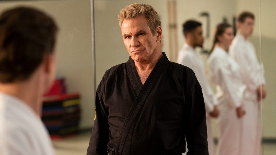 Filmstill aus "Cobra Kai" auf Netflix (mia/spot)