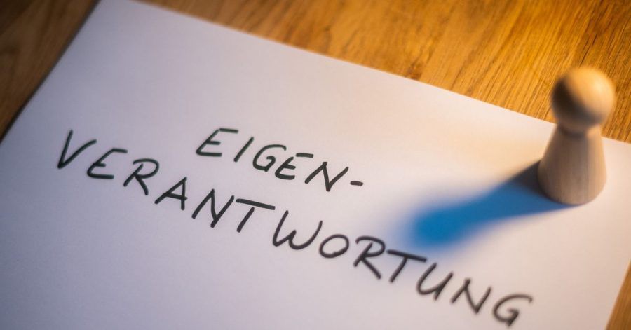 Sprachkritiker haben den Negativpreis «Floskel des Jahres» an das Wort Eigenverantwortung verliehen.