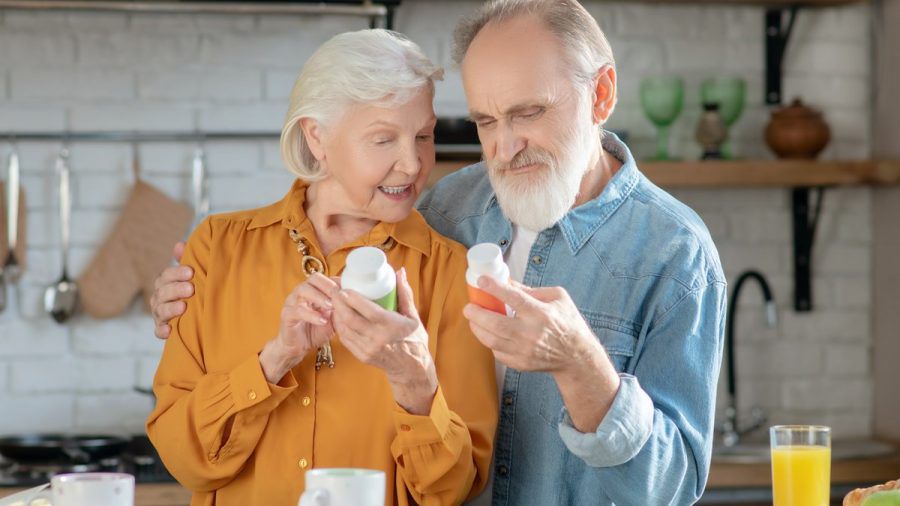 Einem Vitamin-Mangel lässt sich zumeist mit zusätzlichen Präparaten entgegenwirken. (eee/spot)