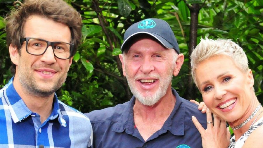Daniel Hartwich, Dr. Bob (Mitte) und Sonja Zietlow sind auch 2022 beim Dschungelcamp dabei. (ili/spot)