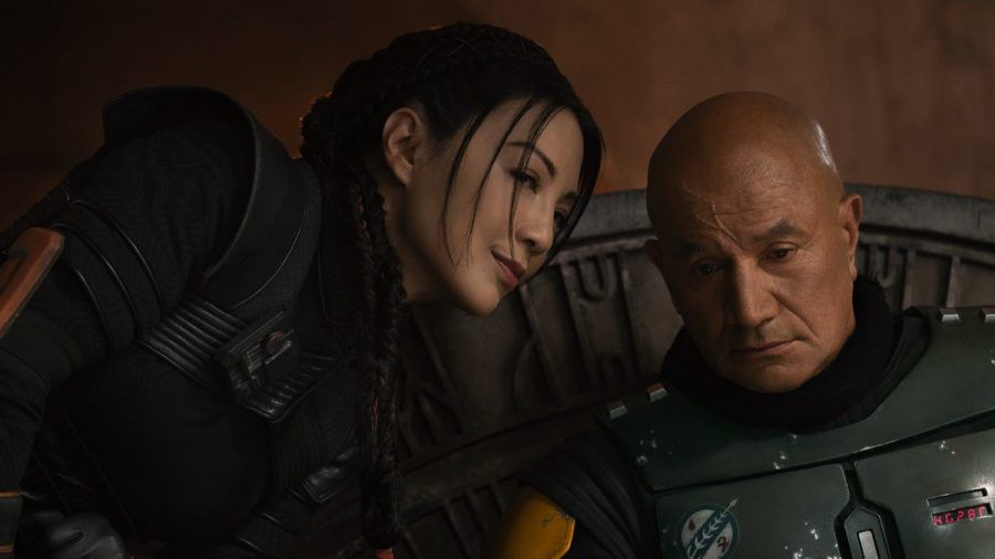 Temuera Morrison als Boba Fett und Ming-Na Wen als Fennec Shand in "Das Buch von Boba Fett". (ncz/spot)