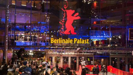 Die Berlinale 2022 wird am 10. Februar im Berlinale Palast feierlich eröffnet. (jom/spot)