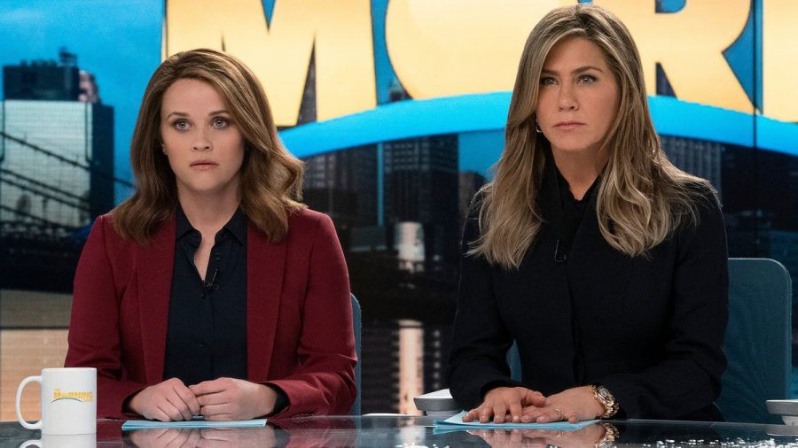 Werden auch in einer dritten Staffel im "The Morning Show"-Studio gemeinsam Platz nehmen: Reese Witherspoon (l.) und Jennifer Aniston. (dr/spot)