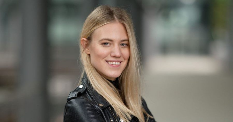 Larissa Marolt spielt wieder mehr Klavier.