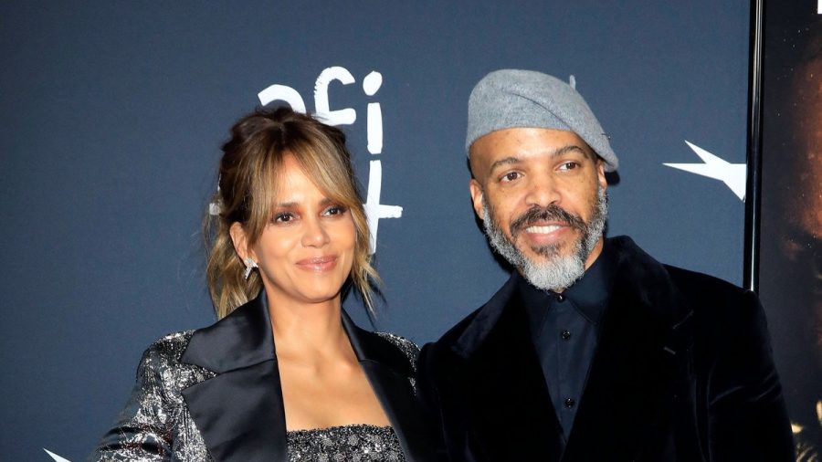 Halle Berry und Van Hunt auf der Premiere ihres Films "Bruised". (wue/spot)