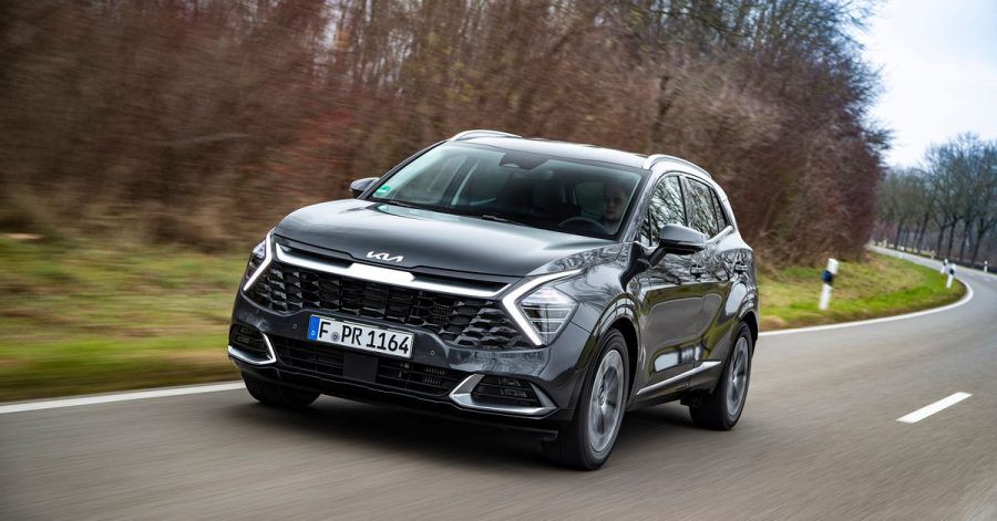 Kia hat den Sportage rundum erneuert. Mit markantem Design, moderner Ausstattung und einigen Extras schicken die Koreaner den kompakten SUV in den Konkurrenzkampf.
