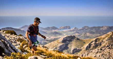 Der Galatzó Trail auf Mallorca führt Sportler wahlweise auf 23 oder 43 Kilometern Länge durch eine Unesco-Weltkulturerbe-Landschaft.
