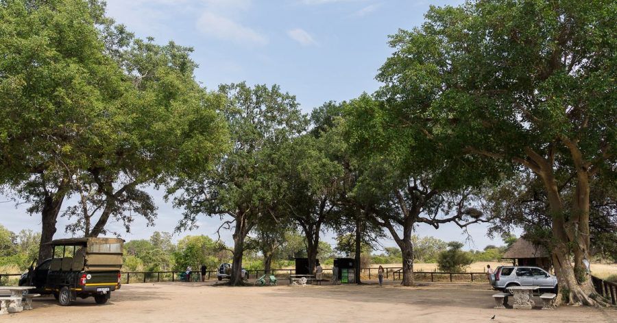 Nach einem gescheiterten Entführungsversuch am Rande des Krüger-Nationalparks hat der Leiter der Parkverwaltung eine dringende Warnung an Besucher gerichtet.