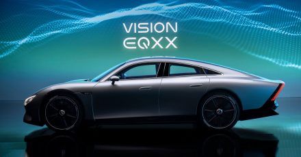 Virtuell und nicht auf der CES präsentiert: Die Studie EQXX von Mercedes soll mit einer Akkuladung über 1000 Kilometer weit kommen.