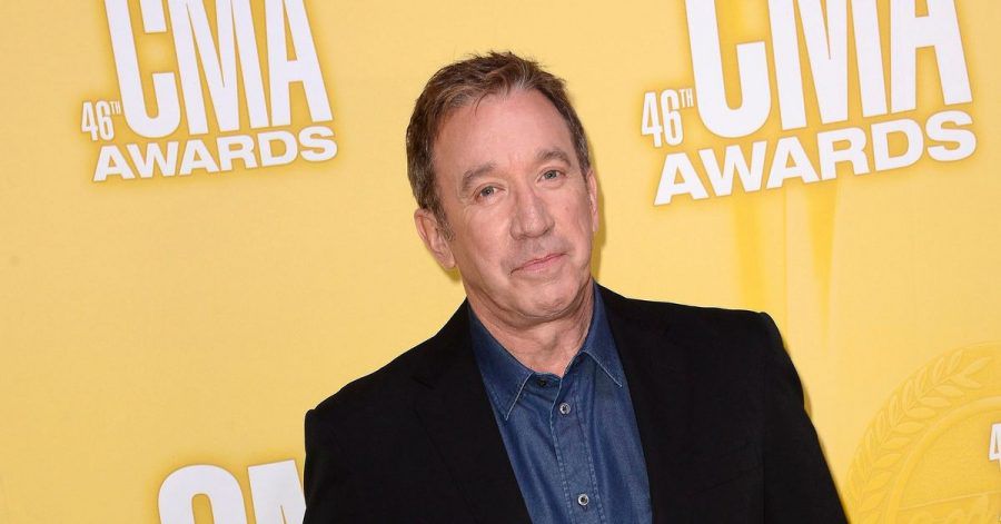 Bald mit Rauschebart und rotem Kostüm: Tim Allen steht wieder als Weihnachtsmann vor der Kamera.