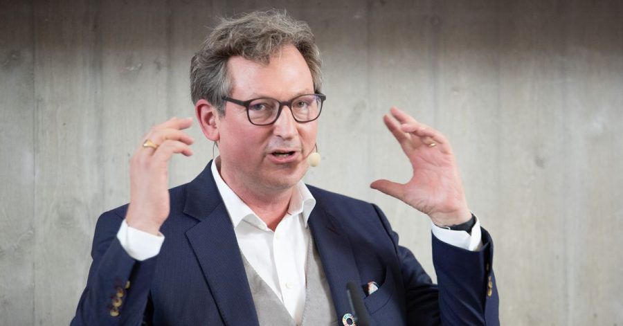 Die Antrittslesung von Eckart von Hirschhausen kann man auch online verfolgen.
