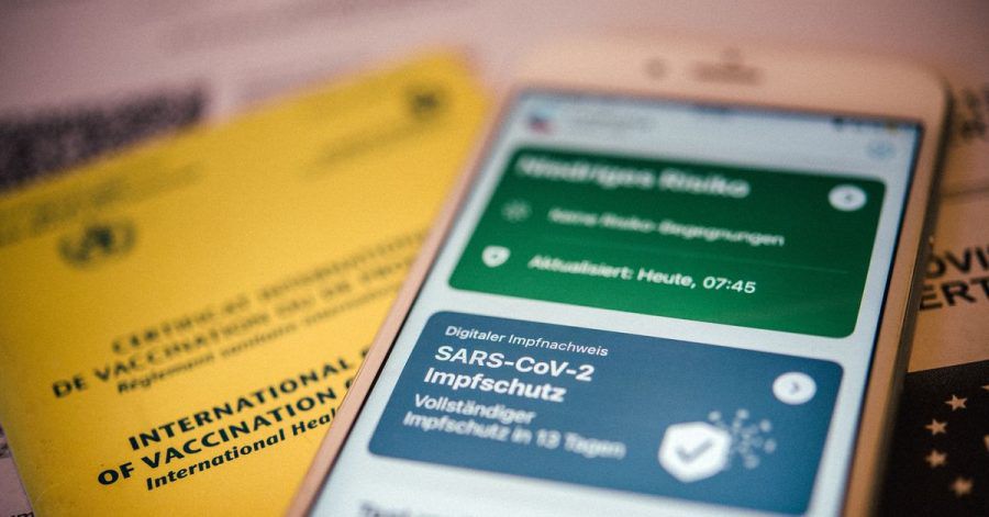 Schon im Einstellungsverfahren können bestimmte Arbeitgeber künftig den Nachweis des Impfstatus verlangen.