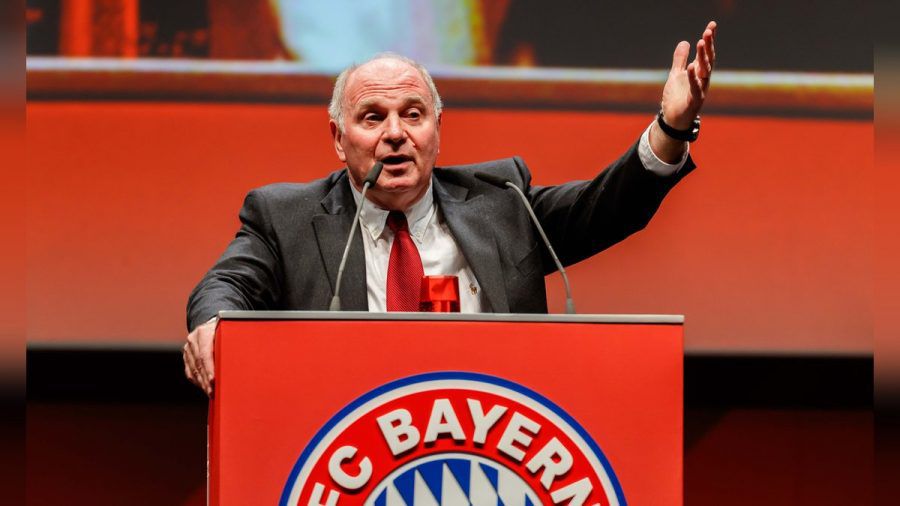 Uli Hoeneß auf seiner letzten Jahreshauptversammlung als Bayern-Präsident 2019. (elm/spot)