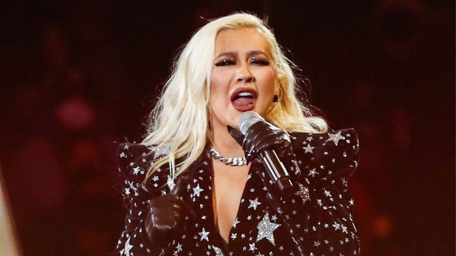 Christina Aguilera feiert ihr Comeback mit viel nackter Haut