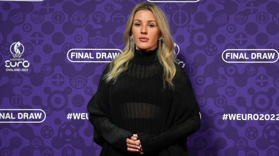 Ellie bei einem Event