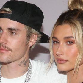 Justin Biebers Tattoos: Hailey bricht ihr eigenes Tattoo-Verbot