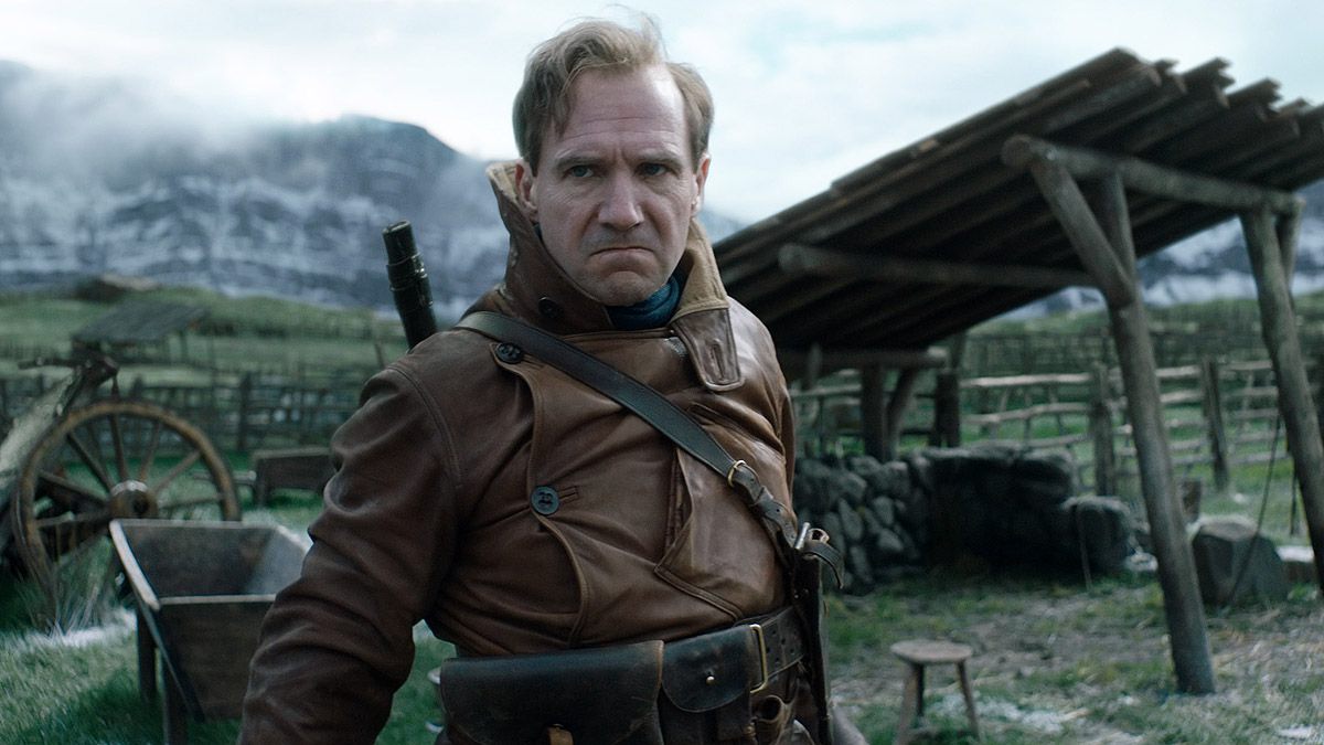 "The King's Man" mit Ralph Fiennes & Taron Egerton: So gut ist die Fortsetzung