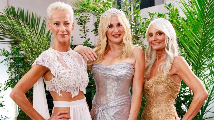 Martina, Lieselotte und Barbara (v.l.n.r.) konnten zum "GNTM"-Auftakt bei Heidi Klum punkten. (jom/spot)