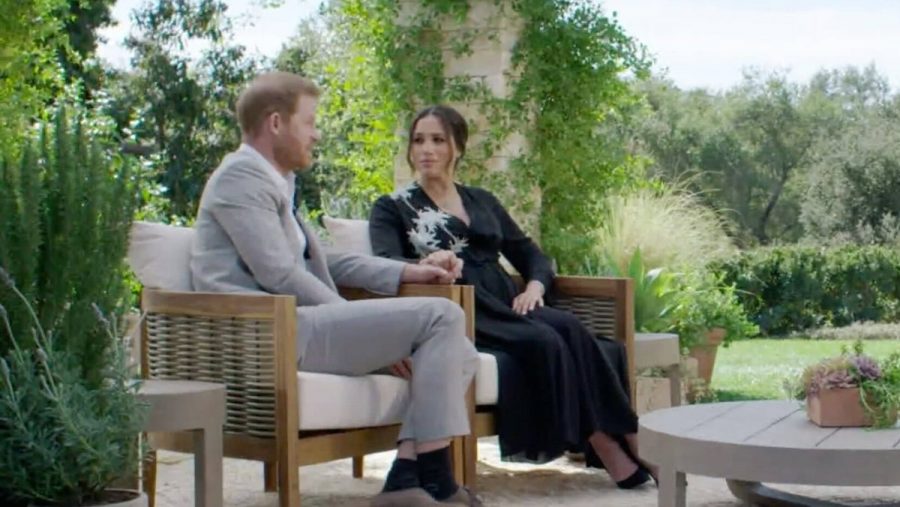 Prinz Harry und Herzogin Meghan während des Interviews mit Oprah Winfrey. (ili/spot)