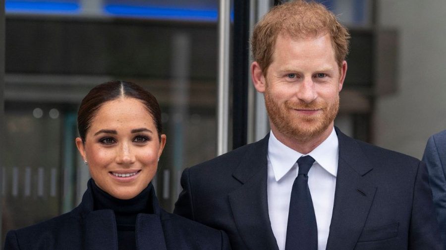 Prinz Harry und Meghan Markle: Zwei gegen die englische Krone und den Rest der Welt