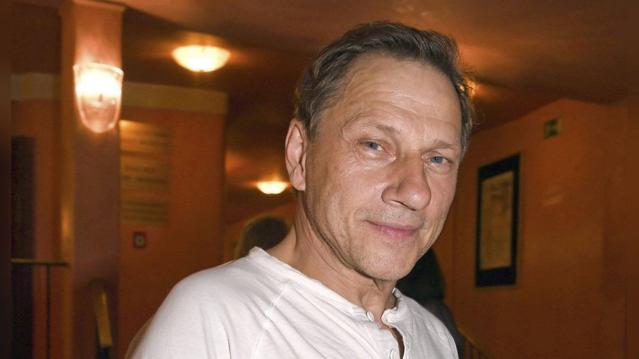 Richy Müller ist in "Notre Dame" als Claude Frollo zu sehen. (wue/spot)