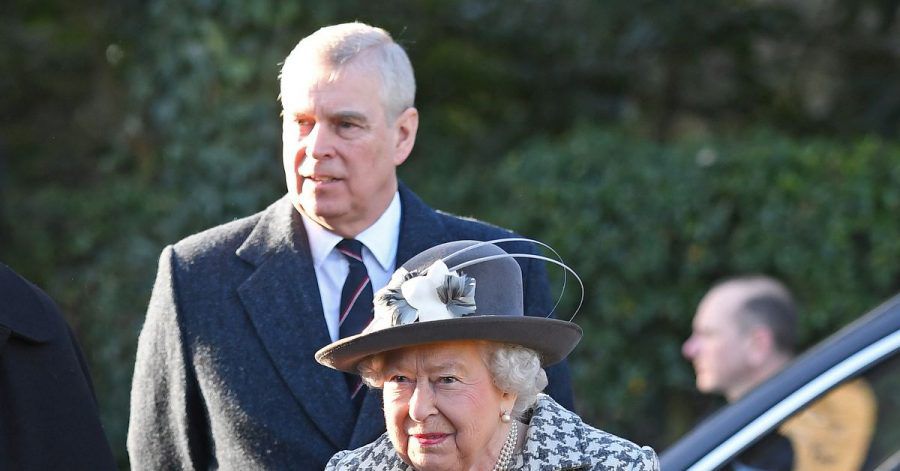 Prinz Andrew soll die Queen zum Gedenkgottesdienst begleiten.