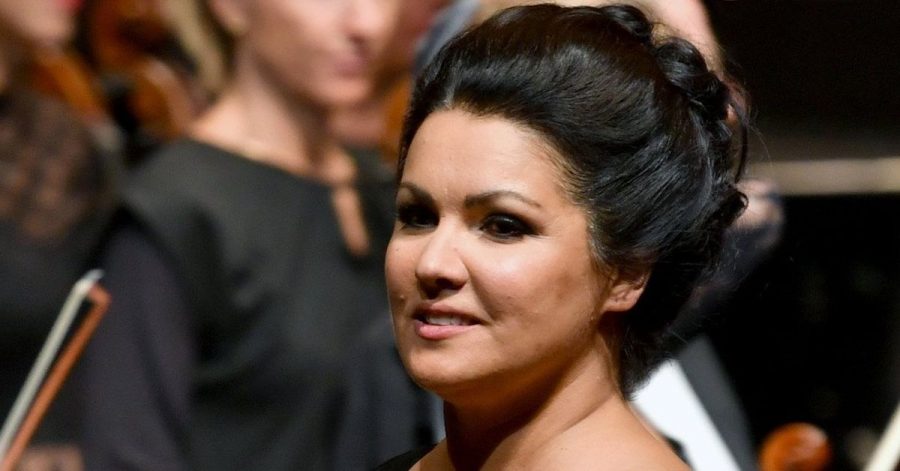 Opernsängerin Anna Netrebko zieht sich vorläufig aus dem Konzertleben zurück.