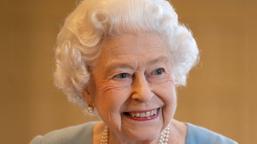Queen Elizabeth II. hat erstmals wieder Botschafter in zwei Videoaudienzen empfangen. (wue/spot)