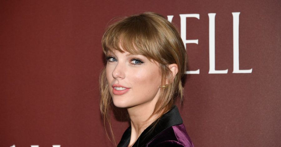 Die NYU verleiht Taylor Swift einen Ehrendoktortitel der bildenden Künste.