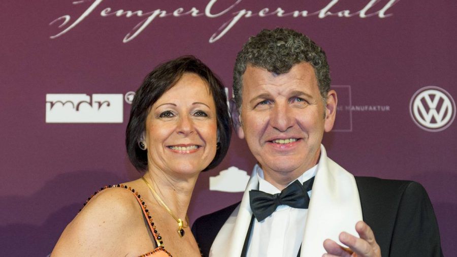 Semino Rossi und Ehefrau Gabi sind seit fast 30 Jahren miteinander verheiratet. (stk/spot)