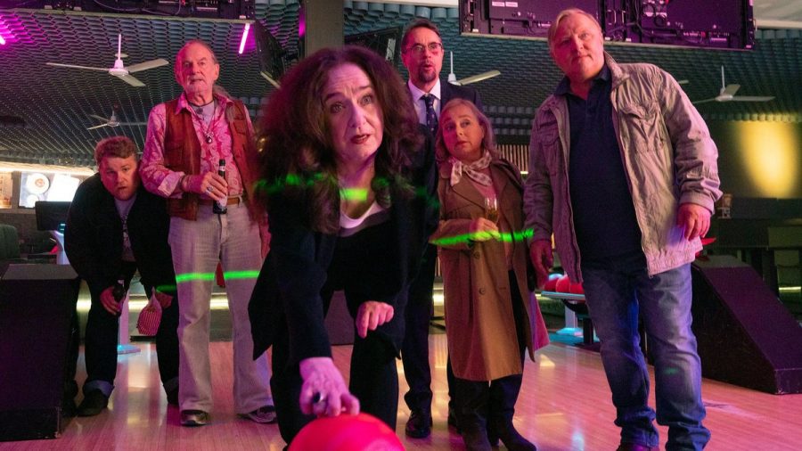 "Tatort: Propheteus": Staatsanwältin Wilhelmine Klemm (Mechthild Großmann, Mitte), Assistent Mirko Schrader (Björn Meyer), Taxler Herbert Thiel (Claus D. Clausnitzer), Prof. Boerne (Jan Josef Liefers, Mitte hinten), Silke Haller (ChrisTine Urspruch) und Kommissar Thiel (Axel Prahl, r.) (ili/spot)