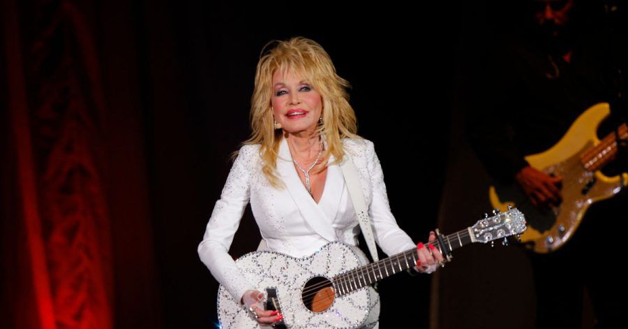 Country-Sängerin Dolly Parton bei einem Konzert in Nashville.