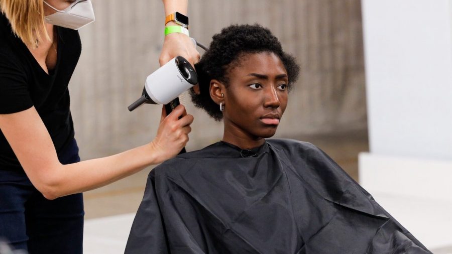 Gar nicht glücklich: Jasmin bei "Germany's next Topmodel". (mia/spot)