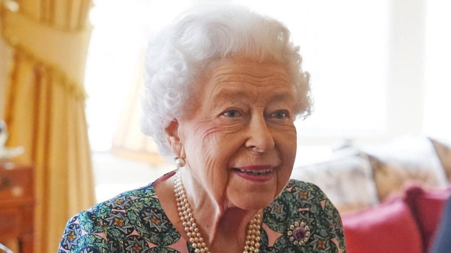 Queen Elizabeth II. hat für die Opfer des Kriegs in der Ukraine gespendet. (stk/spot)