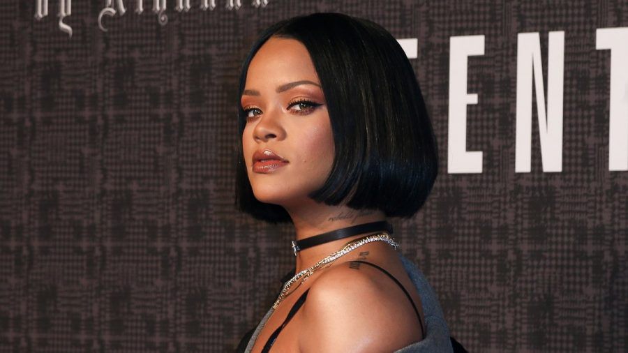 Rihanna sagt über sich selbst, sie werde eine "Psycho"-Mutter. (mia/spot)