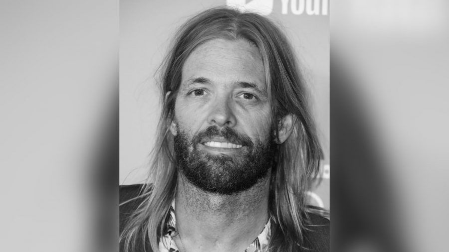 Foo-Fighters-Drummer Taylor Hawkins ist mit nur 50 Jahren gestorben. (ili/spot)