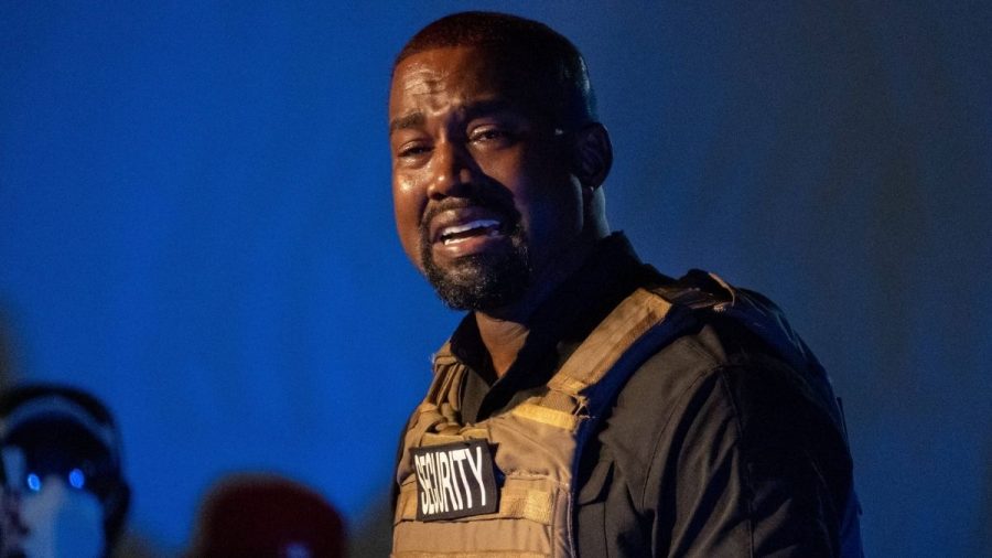 Kanye West mit militärischer Schussweste