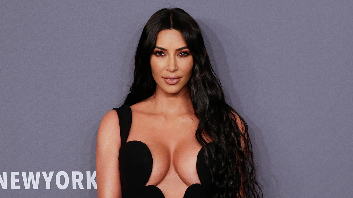 Kim Karadashian auf dem roten Teppich