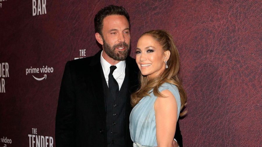 Ben Affleck und Jennifer Lopez, hier im Dezember 2021, haben sich verlobt. (wue/spot)