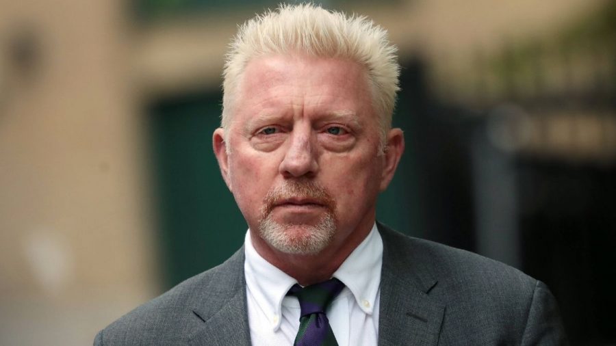 Boris Becker wirkt abgekämpft mit Augenringen