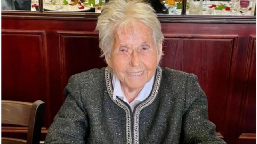 Oma "Hedel" Hedwig Henning ist tot