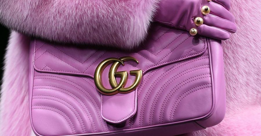 Vor 100 Jahren gründete Guccio Gucci in Florenz ein Lederwarengeschäft. Heute ist die Gucci-Handtasche ein weitverbreitetes Statussymbol.