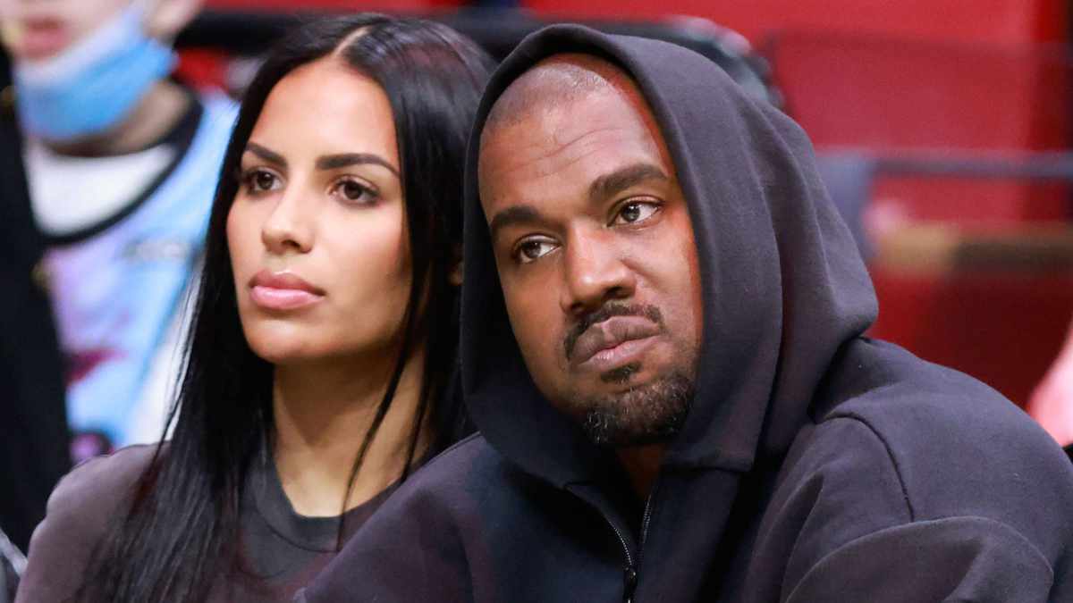 Procheilon Kanye Gesicht Von Kanye West