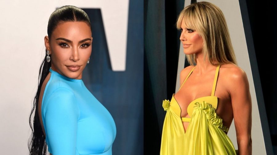 Kim Kardashian im hellblauem Kleid und Heidi Klum im gelben Kleid