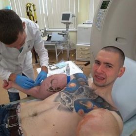 Kirill Tereshin spritzte sich Synthol in die Muskeln
