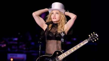 Madonna ist immer wieder für eine skurrile Aktion gut. (dr/spot)