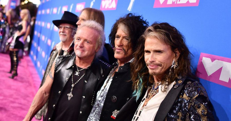 Steven Tyler (r) und seine Aerosmith-Bandkollegen.