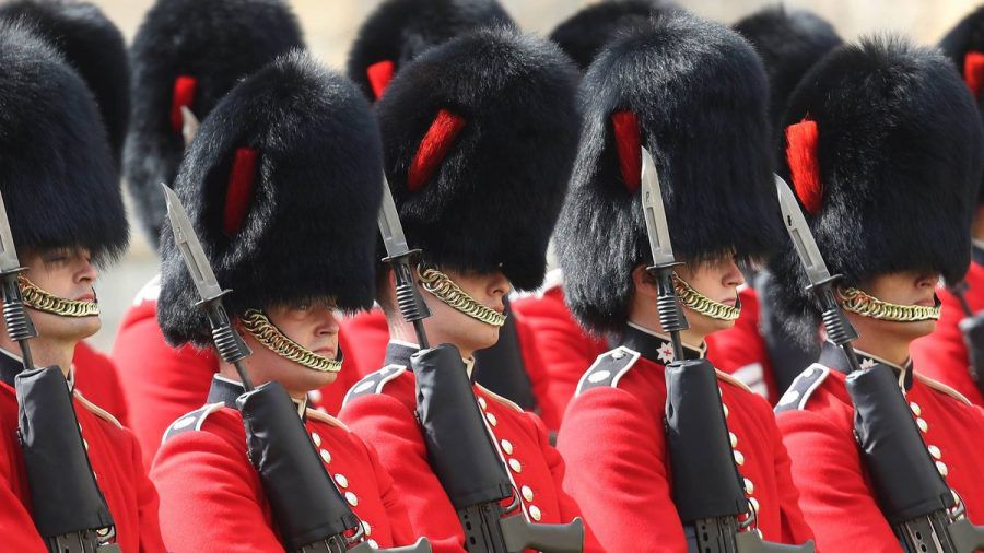 Die Coldstream Guards sind eines der Leibregimenter der Queen. (wue/spot)