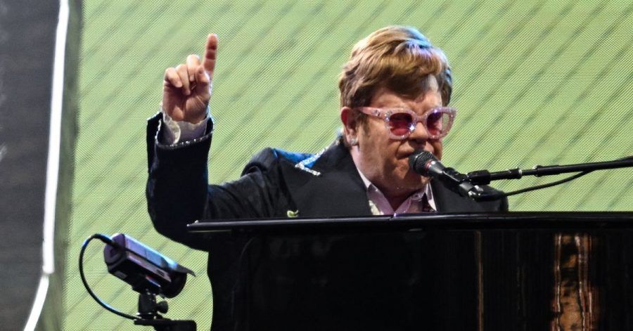 Elton John zählt zu den größten Popstars. Nun will er sich aus dem Musikgeschäft zurückziehen.