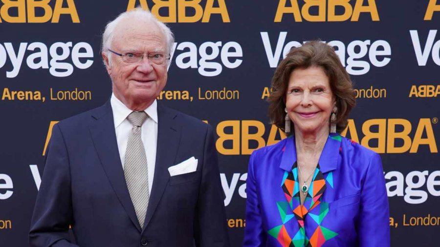 König Carl XVI Gustaf und Königin Silvia bei der Premiere von ABBA: Voyage